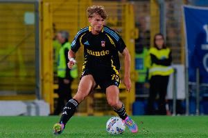 英媒：热刺被阿森纳截胡埃泽后，关注帕斯、阿克利乌舍等多人