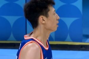 获胜功臣!赵岩昊替补22分钟 8中5&三分4中3贡献13分