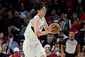 媒体人:杨瀚森还有很多需要提升的东西 接下来继续去G联赛磨练